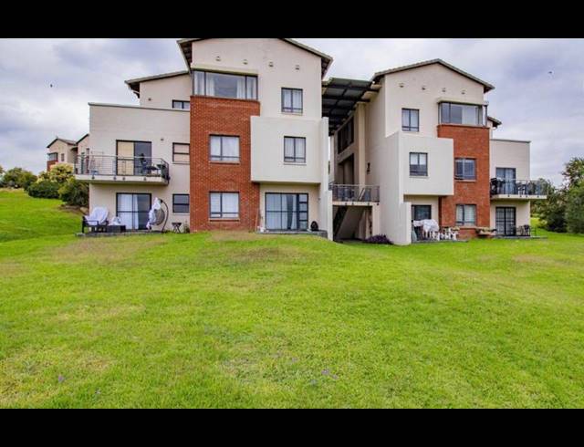 2 BEDROOM APARTMENT FOR SALE IN JACKAL CREEK GOLF ESTATE